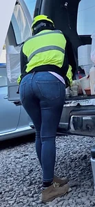 Latina food truck lady at the jobsite