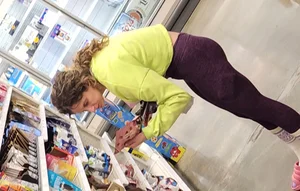 Colorful fitness milf