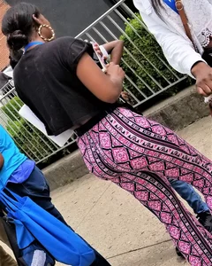 Ebony babes in pink patterned and black leggings with nice asses