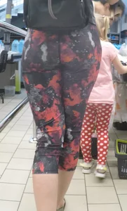 Skinny leggings in the store