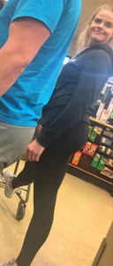 Grocery store girl in line with a nice ass in leggings