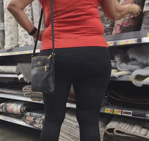 GILF LOVERS: Ditzy Muffintop Mature Kept Bending Over