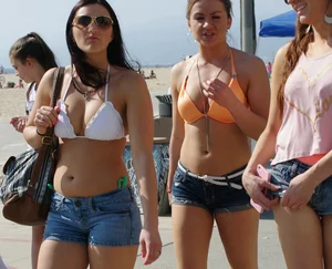 Sexy candid beach and bikini girls