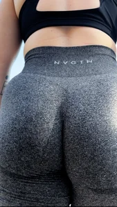 My girlfriend should wear these shorts more often (OC)