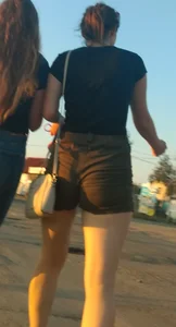 Nice Stocky Girl in Shorts Suburban Creepshots