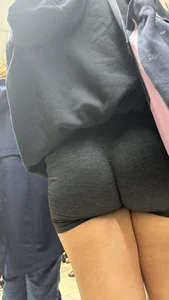 Deep wedgie gym girl shopping (OC)