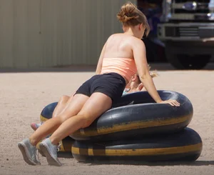 Salt River Tubing girls