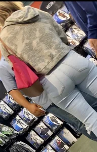 MILF tight jeans
