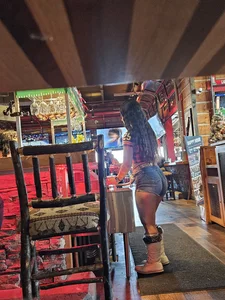 Thick latina server Pt 2