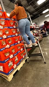 Sam’s club worker. Love this angle for pics