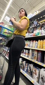 VPL Latina Milf busted me recording😭 -OC