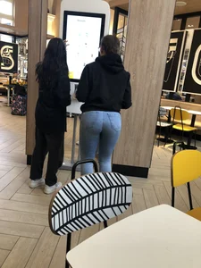 Tight teen looking for hamburger