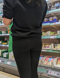 2 milfs with little butts