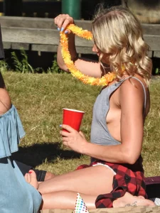 Park party girls [058]