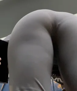 College Vpl Latina In Dark Grey Leggings Going Up The Stairs