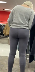 Nice milf in leggings, I suppose (OC)