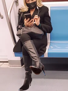 Subway Candid Milf in Boots With Long Pointy Heels Creepshot
