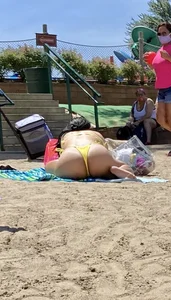 Thick almost naked Latina liked the attention