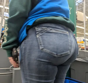 Some nice ass I’ve captured recently (OC)