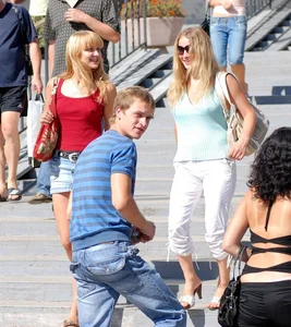 Candid tits and pokies