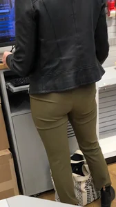 Nice Body And Booty in Green Pants (OC)
