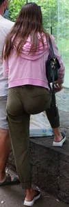 (NON OC) these pants makes me crazy