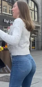 Tight jeans walking in the streets of Oslo