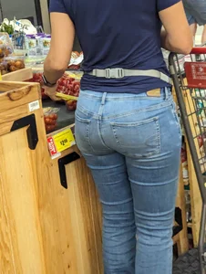 Milf in blue jeans