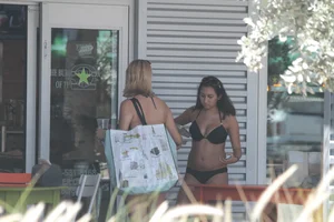 Huge collection of sexy girls out in bikinis in Florida