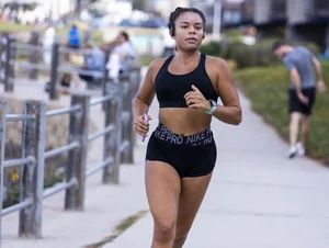 Amazingly hot candid sweaty girls jogging creepshots
