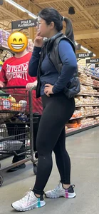 Tight booty Asian chic in black‼️