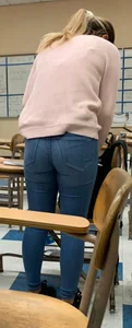 Teen Tight Blue Jeans Pantyline Ass