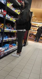 Teen looking for some buns