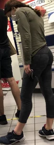 Post office leggings plus assorted thots