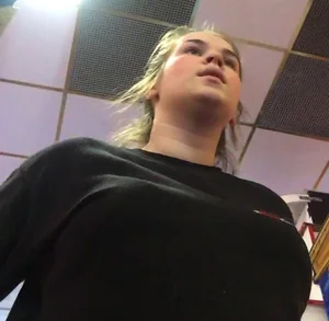 Teen Girl Low Angle Creepshots