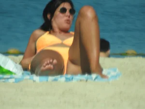 Legs wide open (OC)