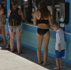 Waterpark MILFs 3