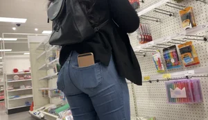 Thick women (she knew and liked it)