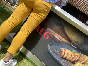 Milf in yellow pants (big ass)