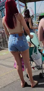 Lil cheeky latina in short shorts and sister with pokies!
