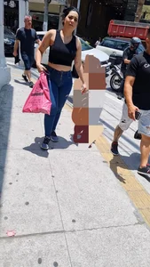 She is hot, Brazil