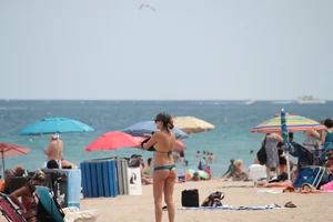 Sexy Florida beach bikini girls