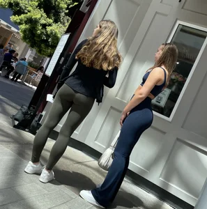 Amazing teens in leggings at the mall