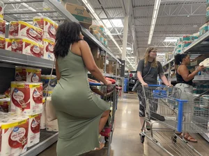 Mature Series | Massive Ass In Sundress