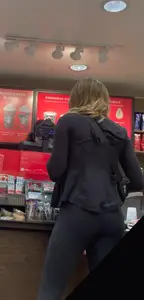 Nice ass in leggings getting Starbucks
