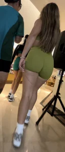 PERFECT big thicc ass in spandex shorts