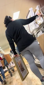 Thick White Suburb Milf in Spandex