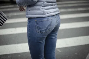 Blonde cutie in tight jeans