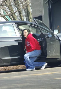 Some candid girls cleaning their cars in jeans and some showing ass crack