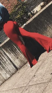 Amazing Hot Ass in Red Pants Street Creepshot
